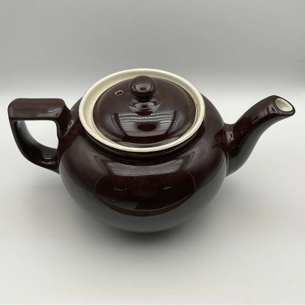 Vintage Hall China Brown‎ Teapot Ivory Interior USA Drip Glaze Vented Lid
